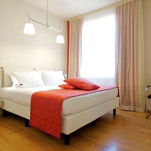 Habitación Clásica con Cama King